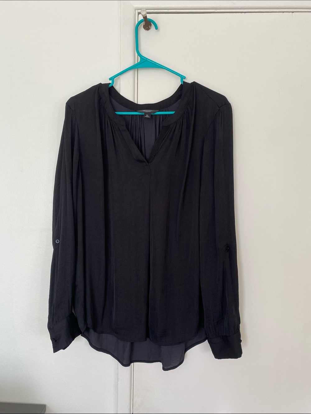 Women's Black Long-Sleeve V-Neck Blouse